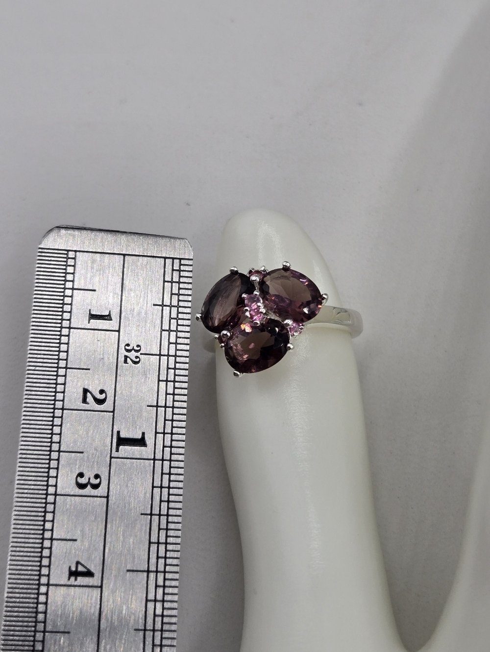 Swarovski Crystal Elements Silver Statement Ring Purple Pink Size 6.75 Prom - Picture 5 of 6